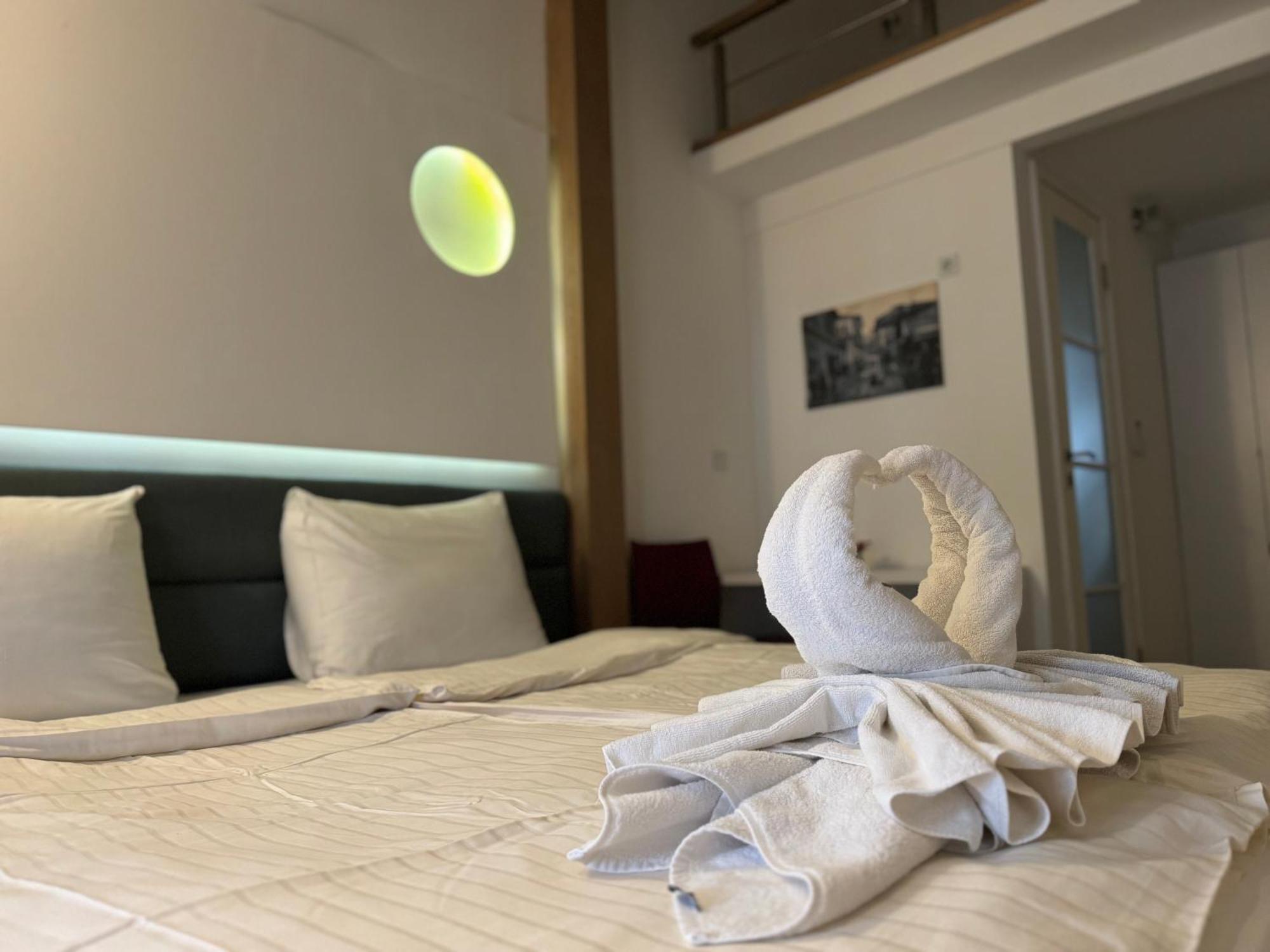 Guesthouse Biser サラエヴォ エクステリア 写真