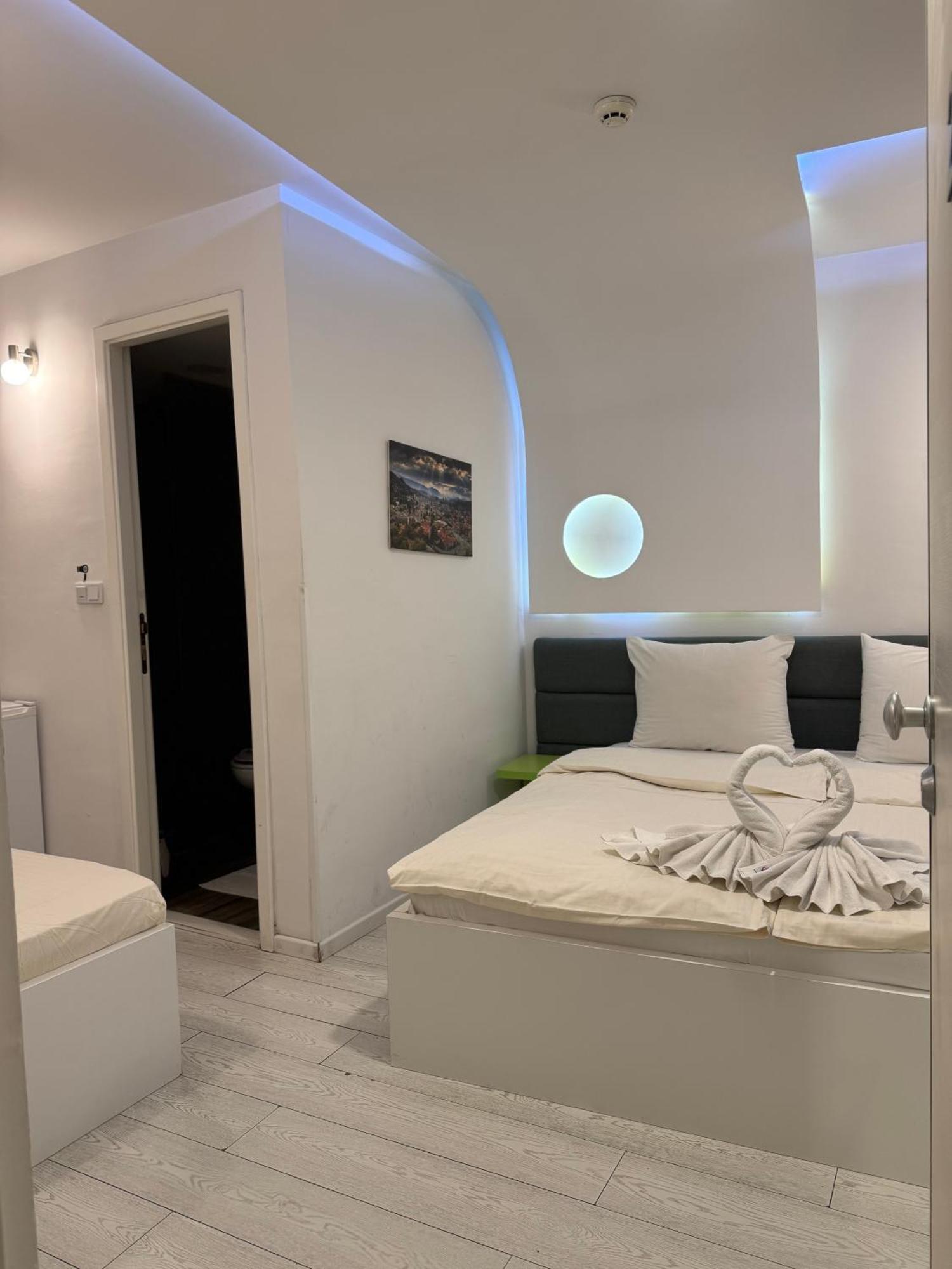 Guesthouse Biser サラエヴォ エクステリア 写真